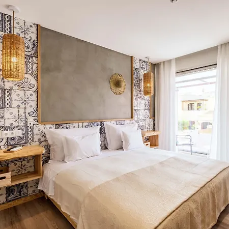 D. Dinis - Charming (adults Only) 2*
