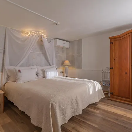 D. Dinis - Charming (adults Only) 4*