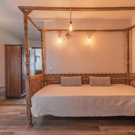 D. Dinis - Charming (adults Only)