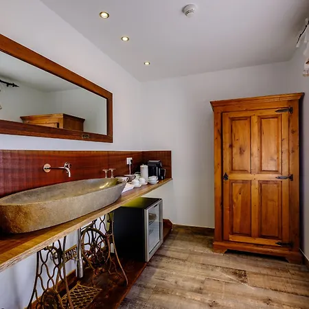 D. Dinis - Charming (adults Only) Gasthof 2*