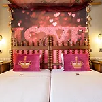 D. Dinis - Charming (adults Only) 4* Лагуш