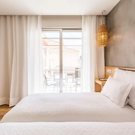 D. Dinis - Charming (adults Only) بيت ضيافة